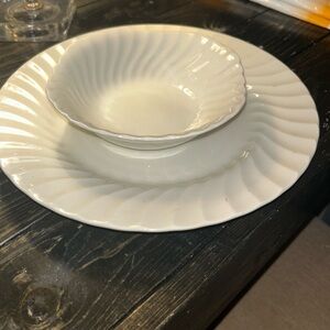 1/2off Vintage JOHNSON BROTHERS REGENCY Earthenware Ironstone Dinnerware 2pc